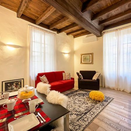 Luxrent Apartment Castello Turín Exterior foto