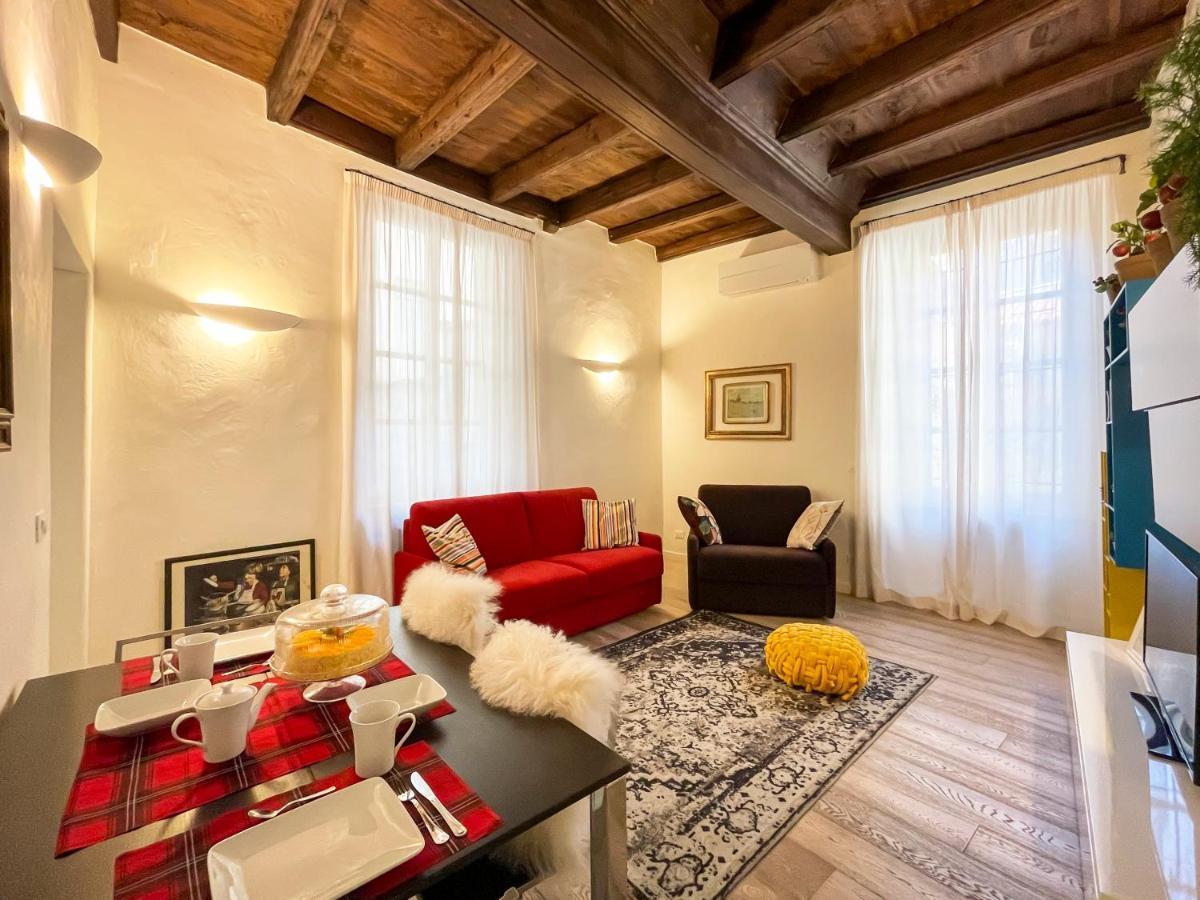 Luxrent Apartment Castello Turín Exterior foto